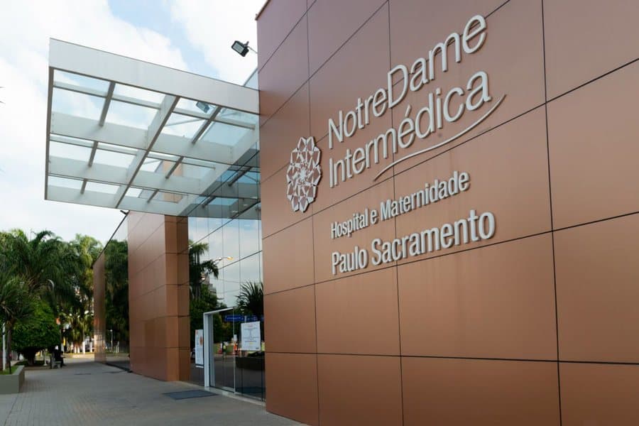 Fachada do Hospital e Maternidade Paulo Sacramento, em Jundiaí